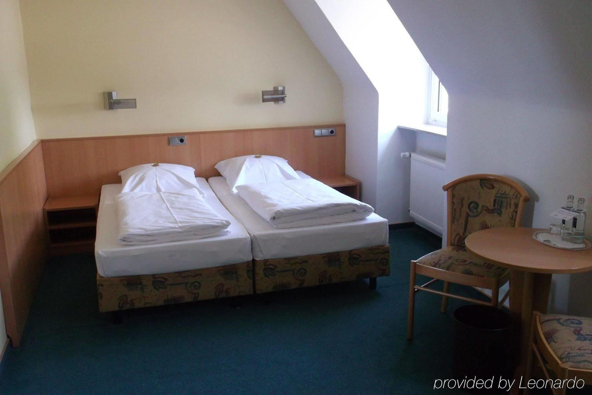 Serways Hotel Reinhardshain Nord Грюнберг Номер фото