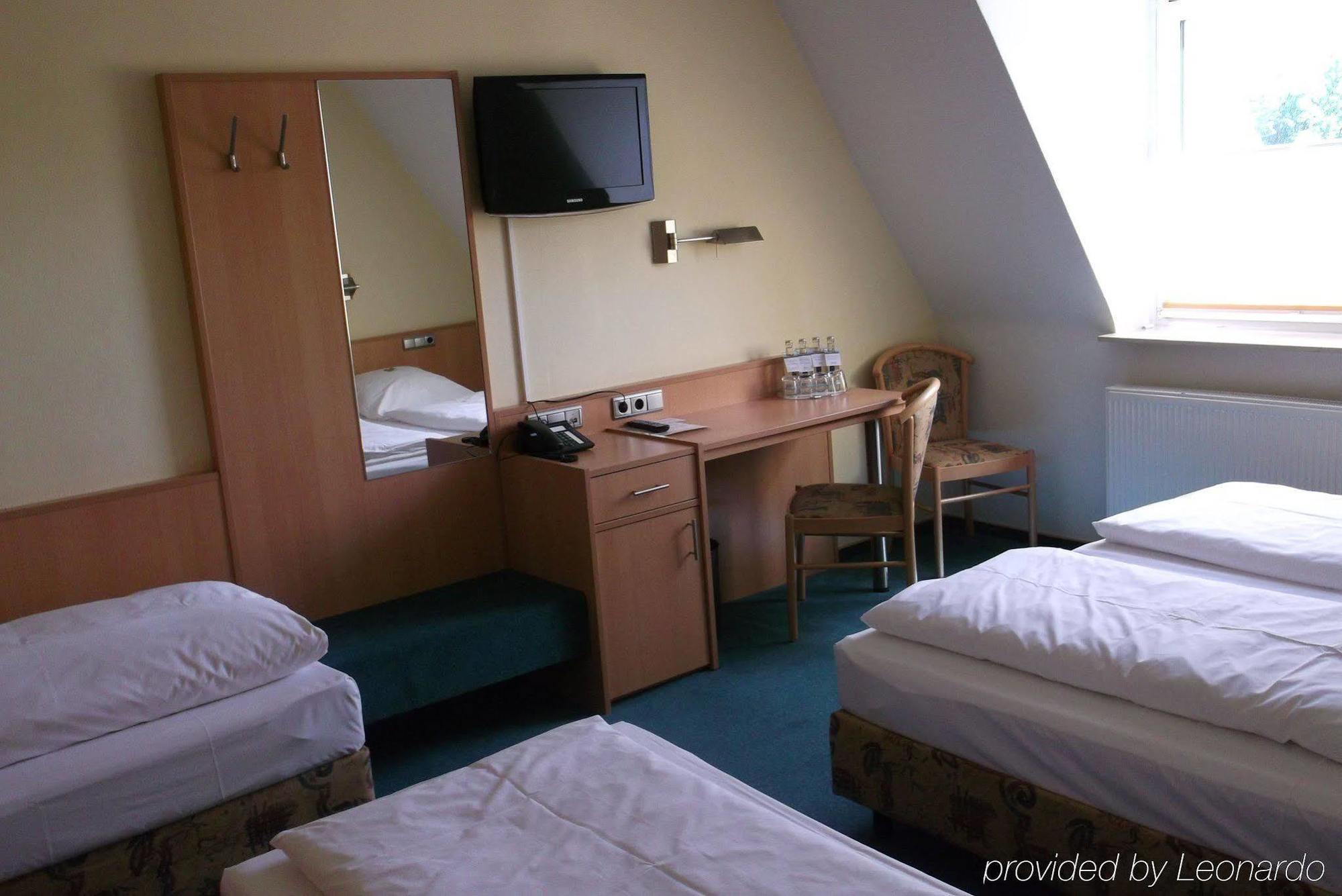 Serways Hotel Reinhardshain Nord Грюнберг Номер фото